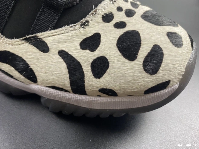 Rep AR0715-010 AIR 11 JORDAN ANIMAL INSTINCT 0805